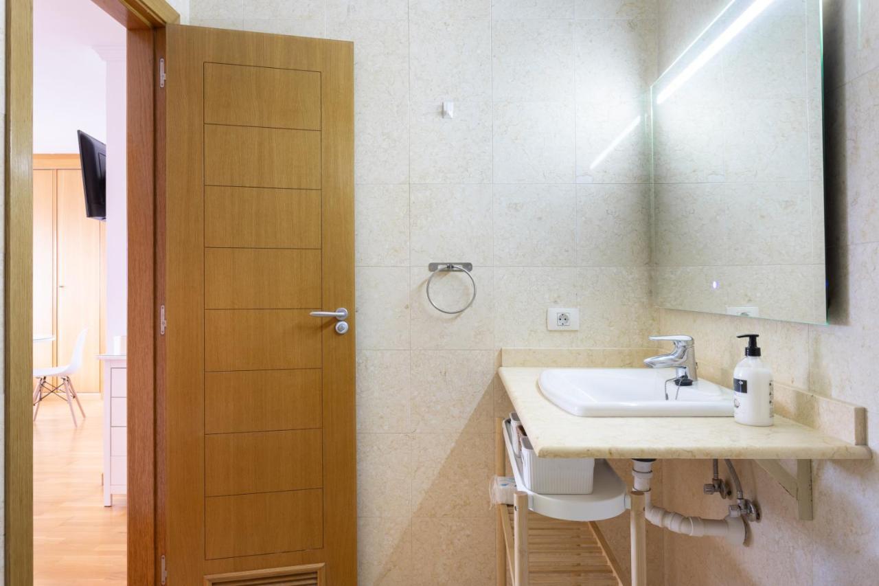 Home2Book Charming Studio Santa Cruz City Views Exterior foto